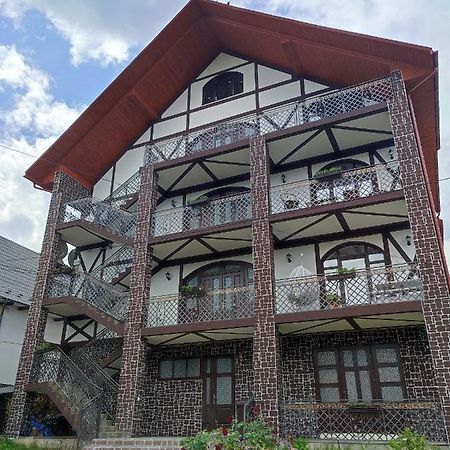 Hotel Карпатська Вершина Yaremche Exterior foto