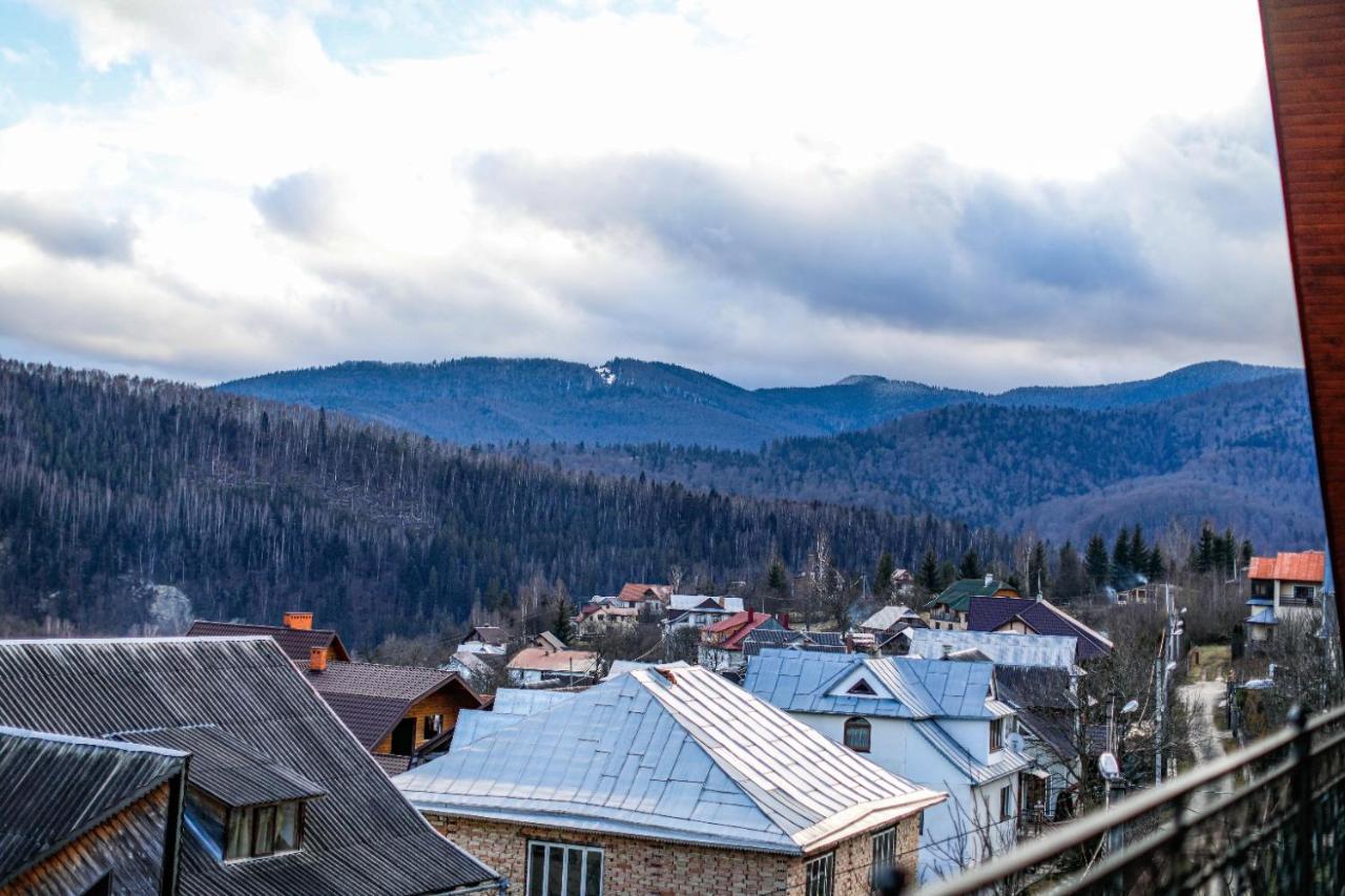 Hotel Карпатська Вершина Yaremche Exterior foto