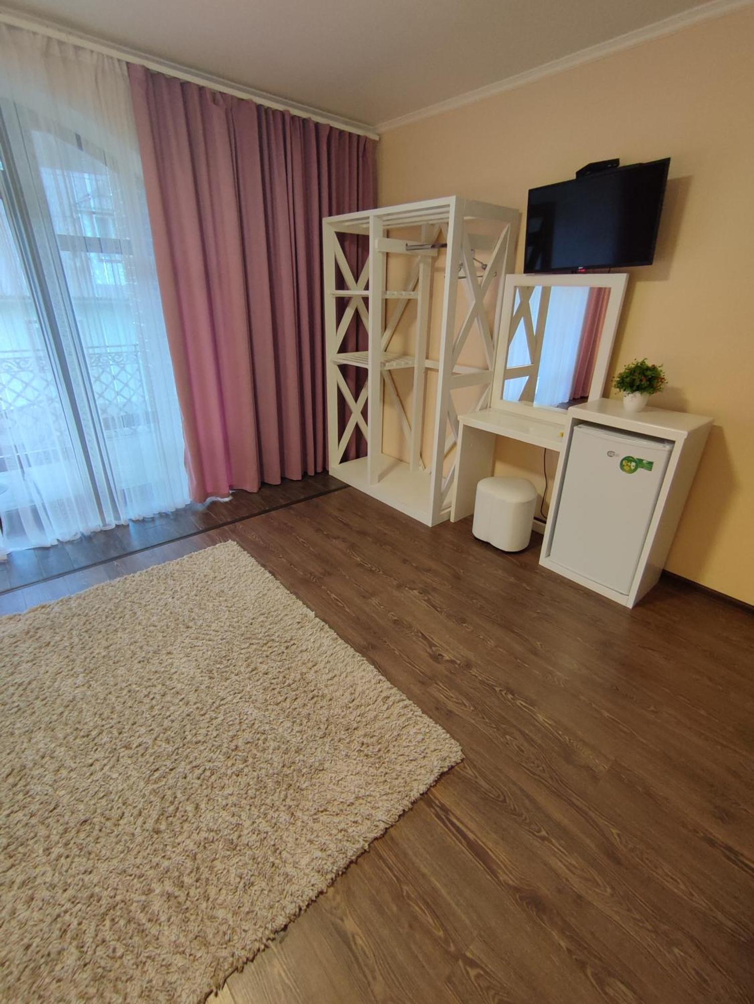 Hotel Карпатська Вершина Yaremche Habitación foto